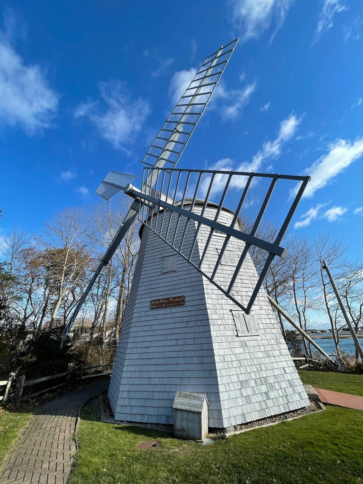 Sandee Windmill