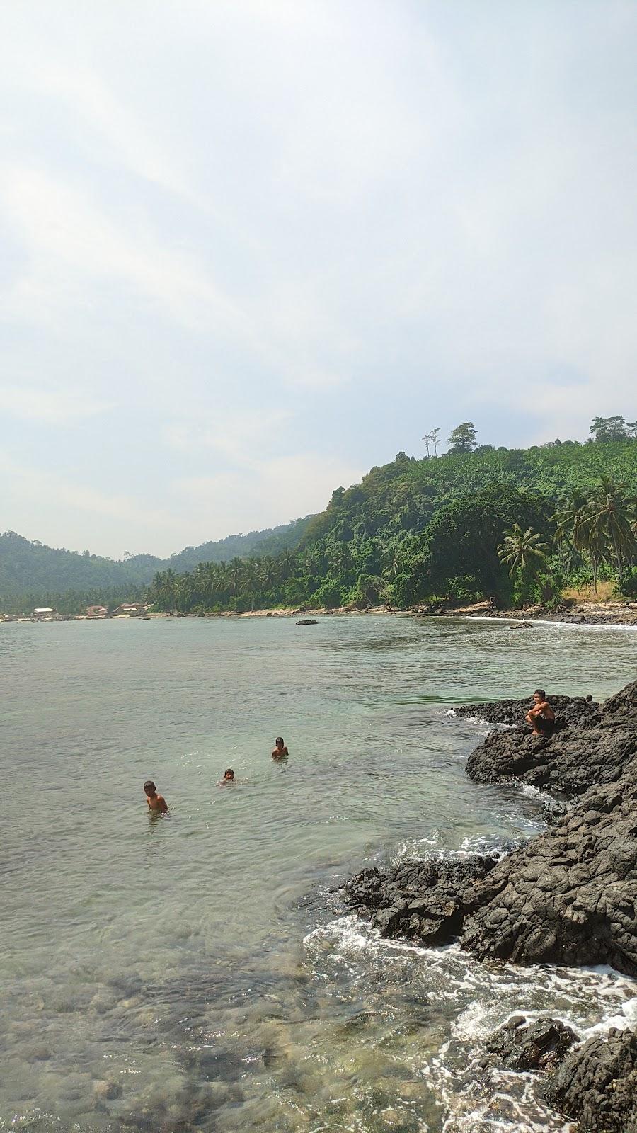 Sandee Minang Rua Green Canyon