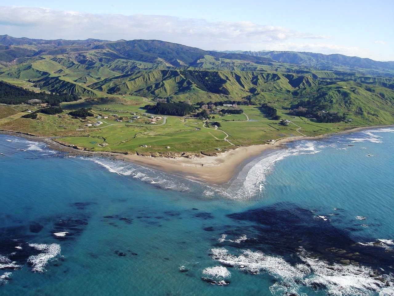 Sandee Flatpoint Beach