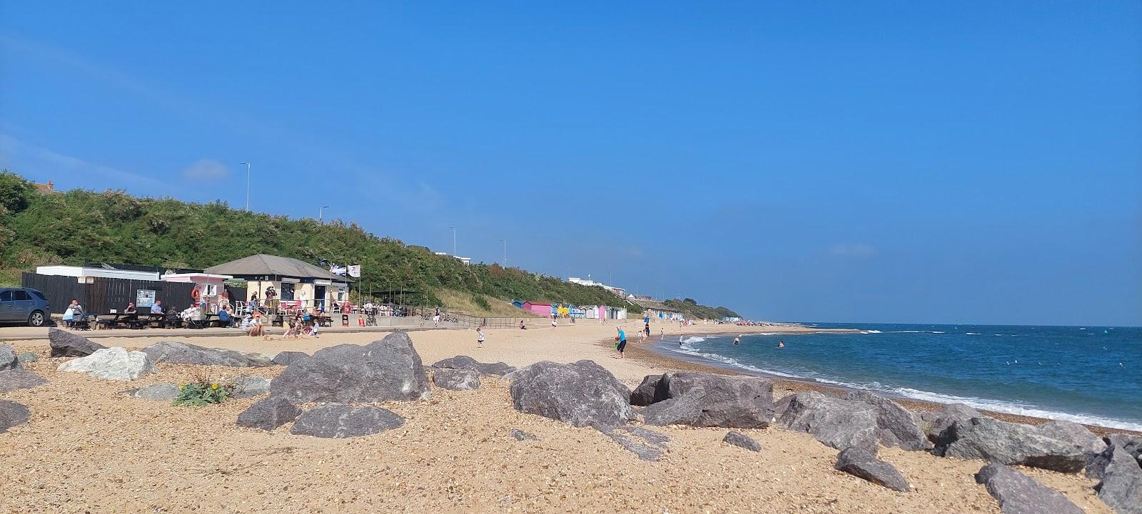 Sandee Holland-On-Sea Beach