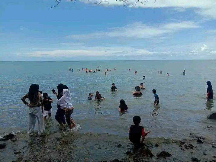 Sandee Pantai Cappa Ujung