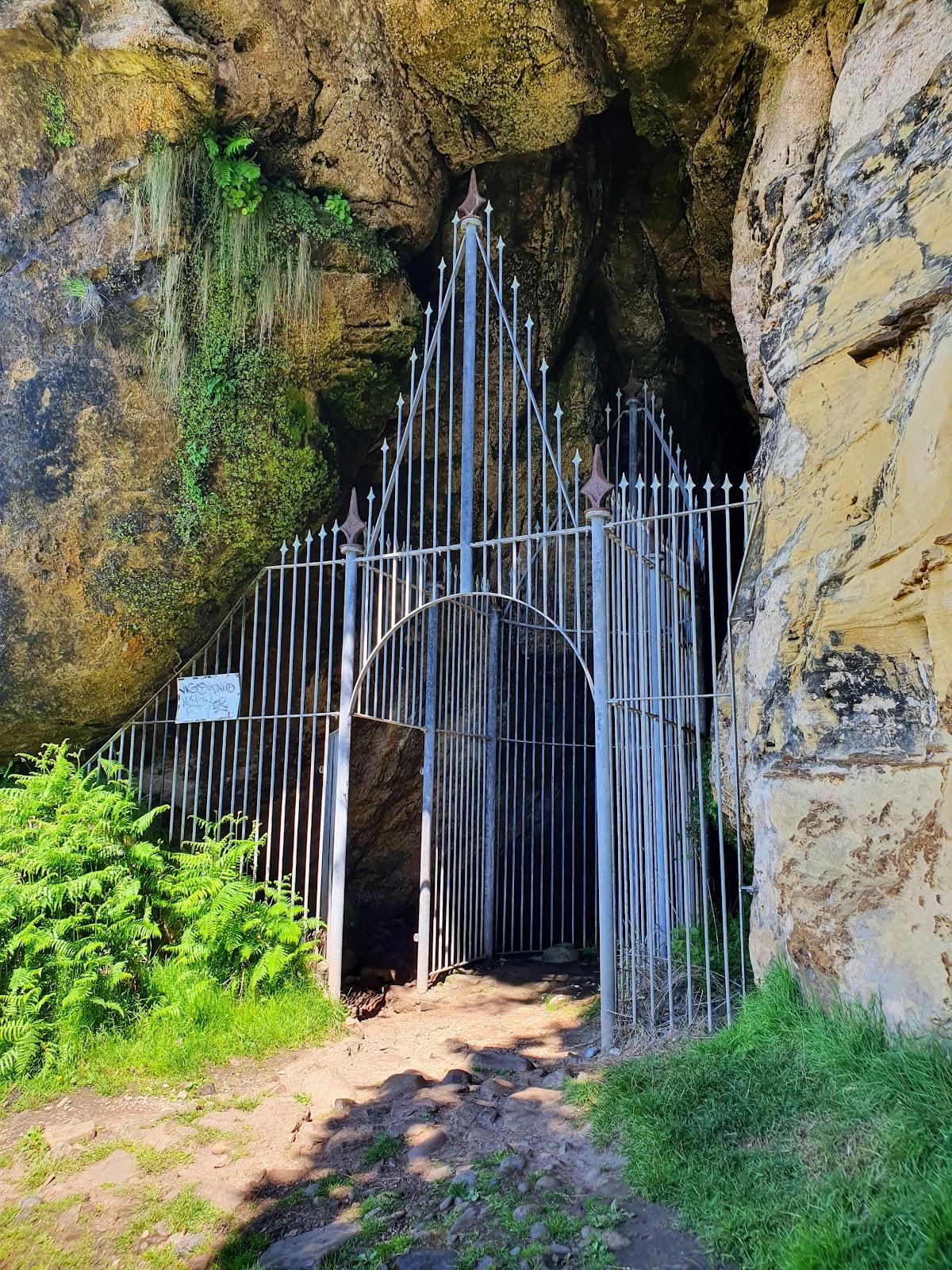 Sandee King's Caves