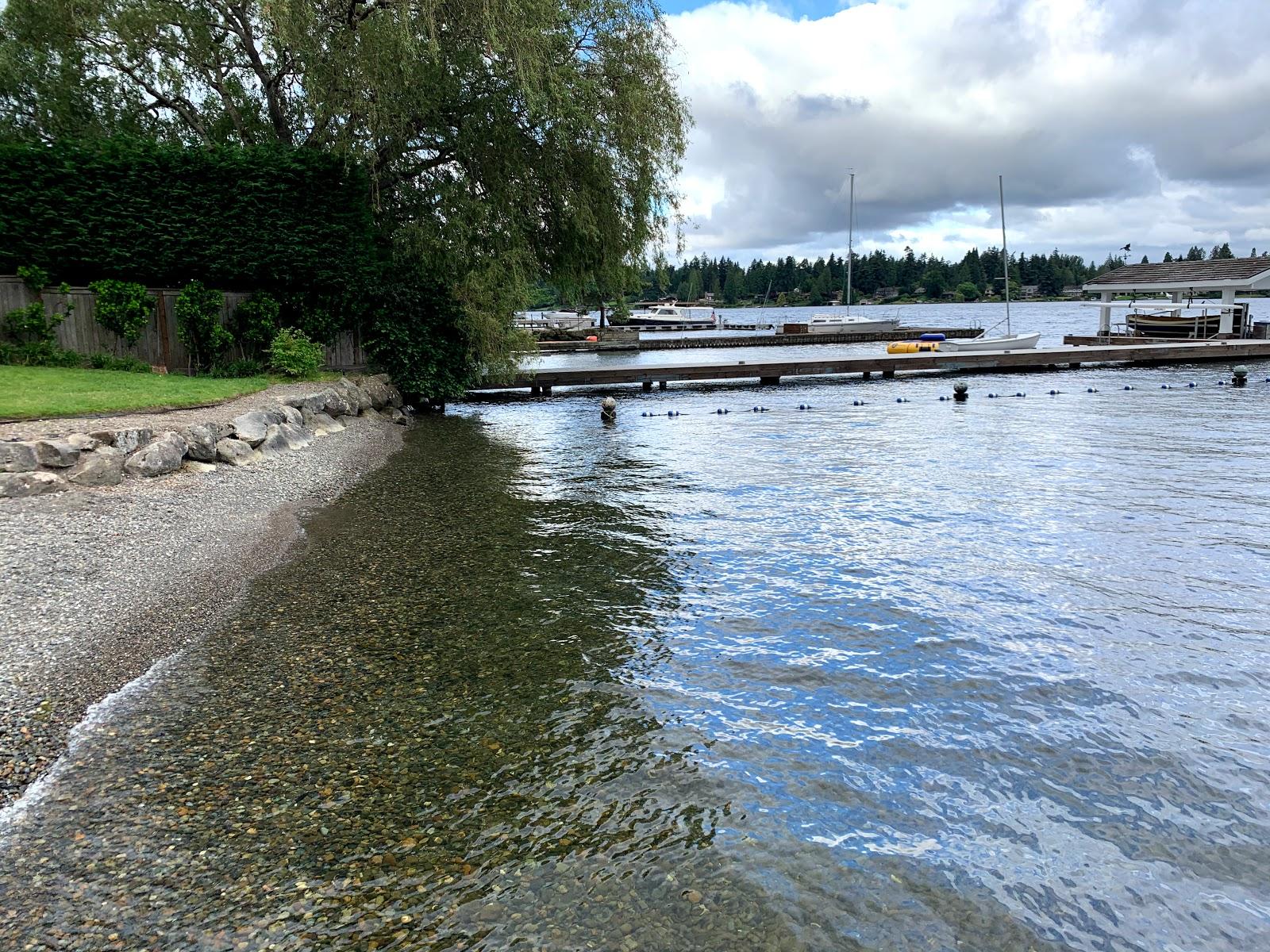 Sandee Loch Lane Beach
