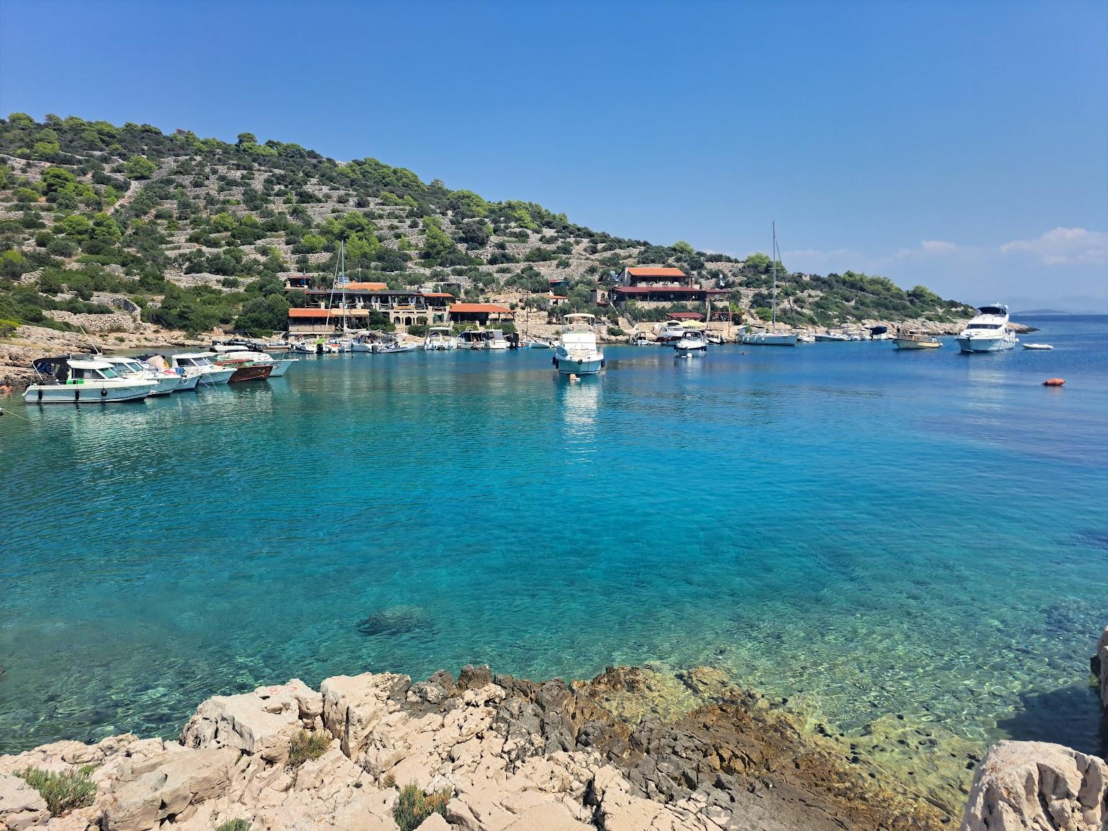 Sandee Mala Nozdra Beach