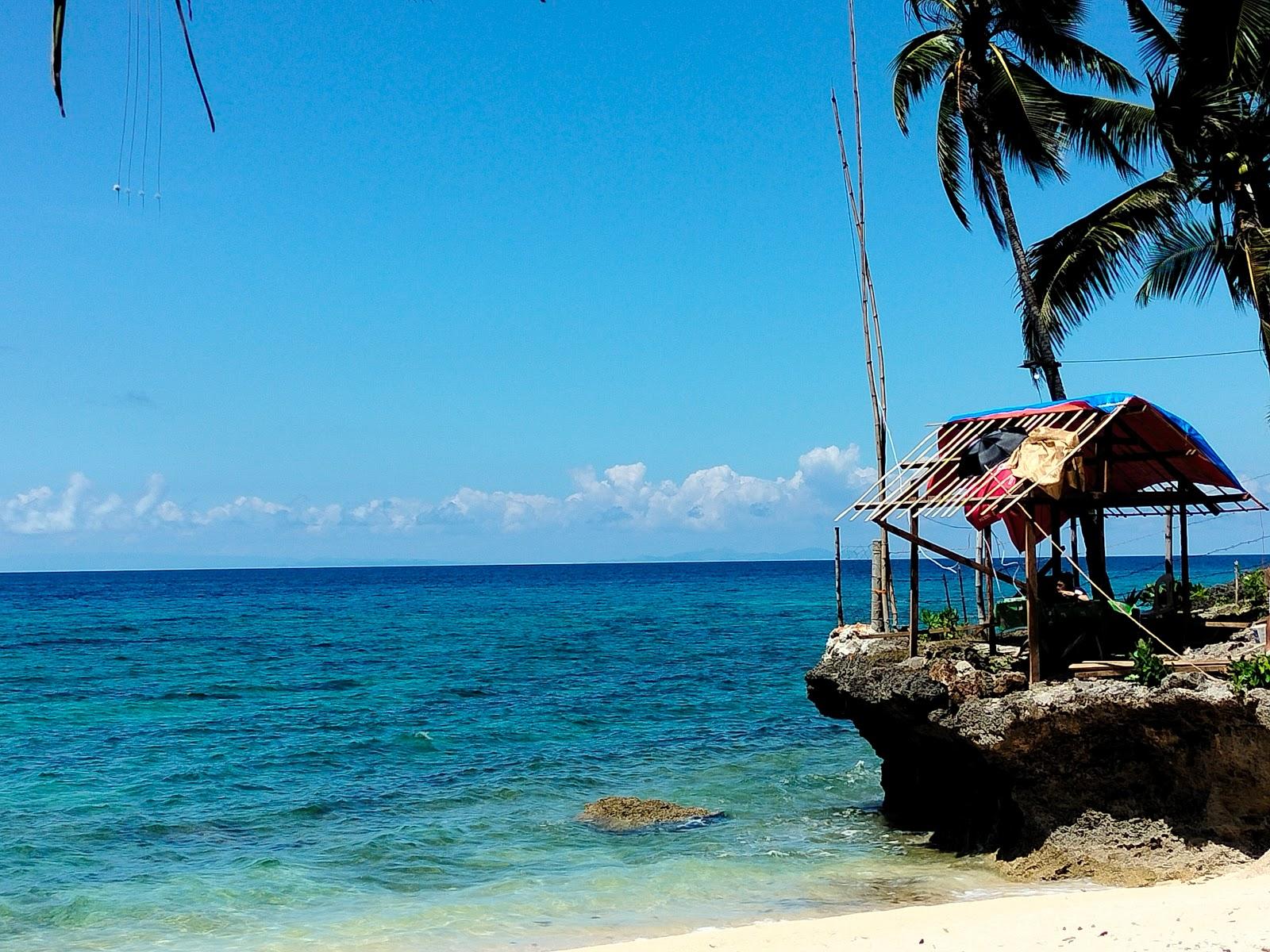 Sandee Lola Nita Beach