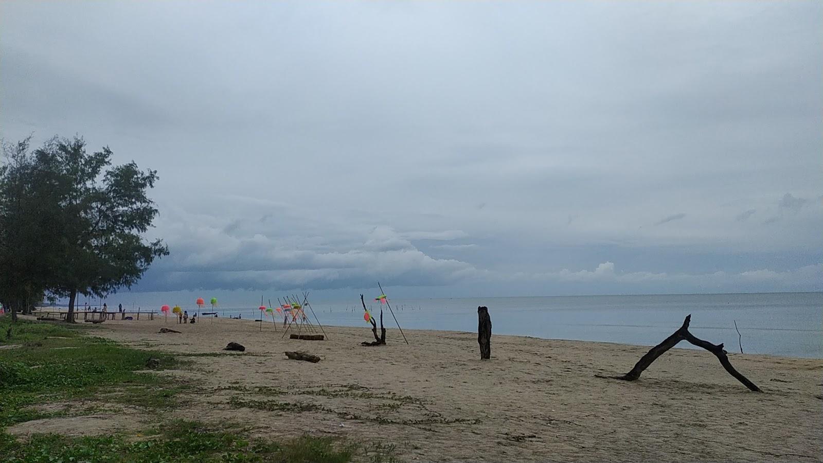 Sandee Muang Ngam Beach