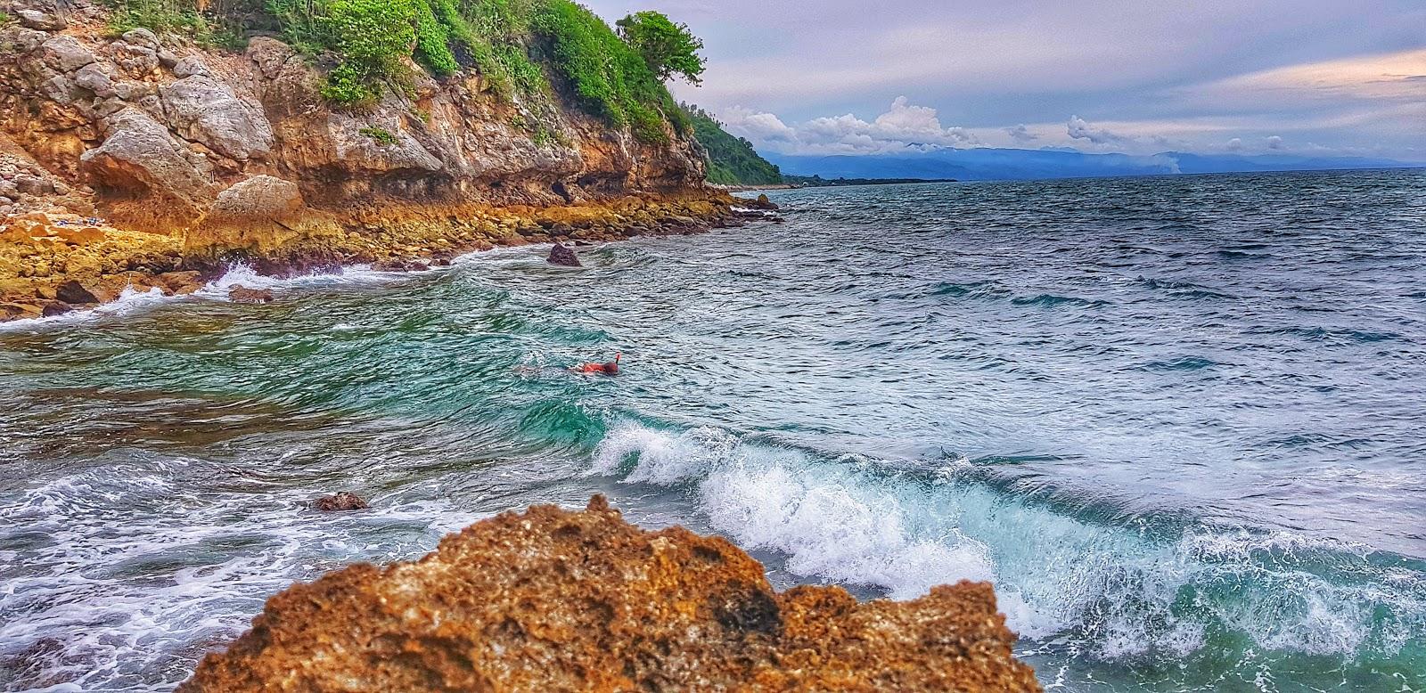 Sandee Himampangon Cliff Beach