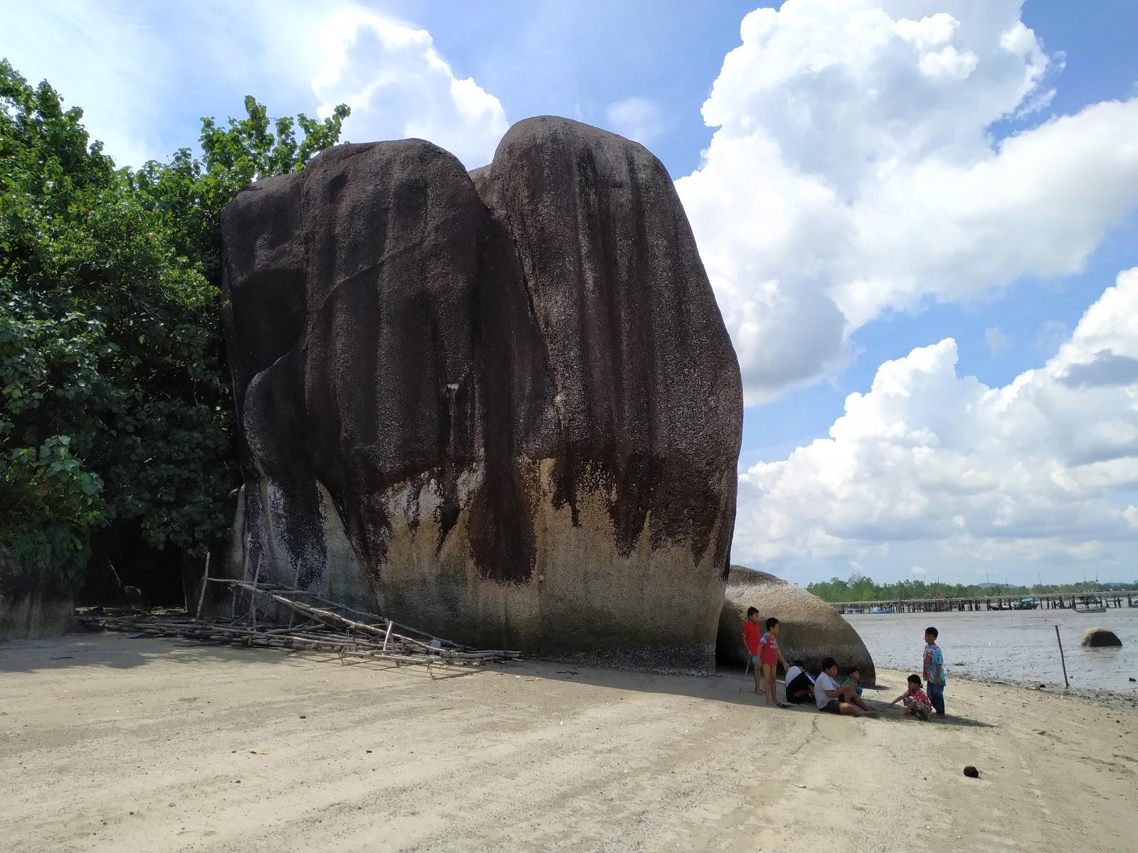 Sandee Pantai Batu Dinding Belinyu Bangka