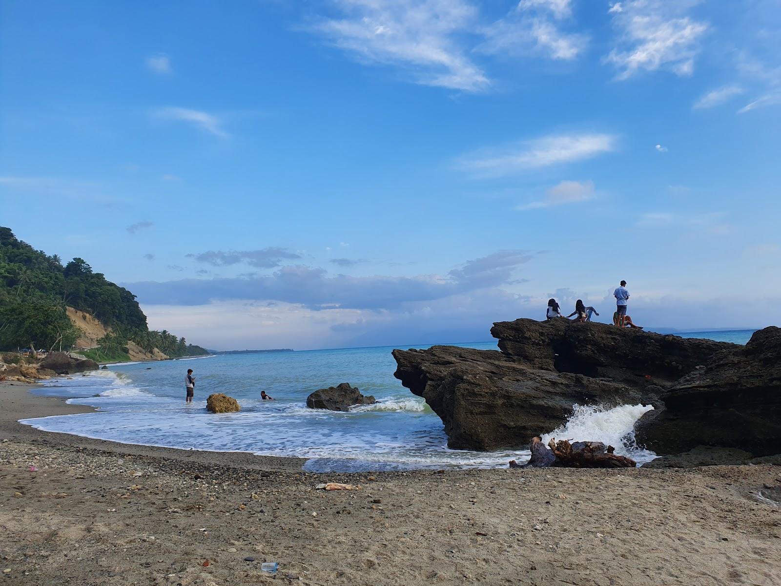 Sandee Enu Beach