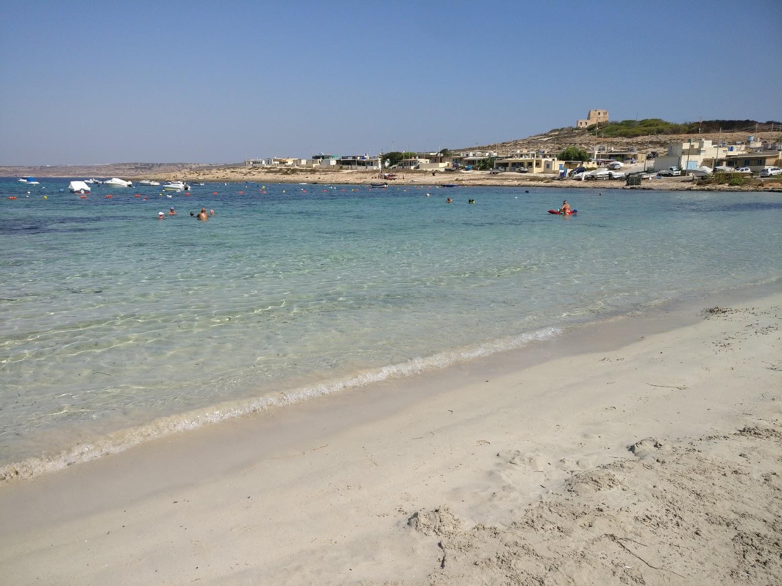 Sandee White Tower Bay