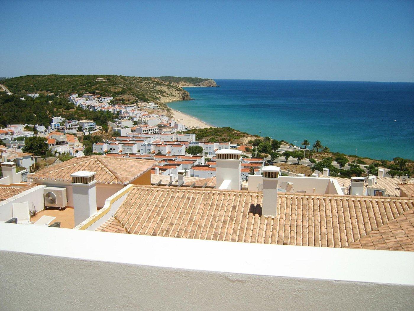 Sandee Praia Da Salema