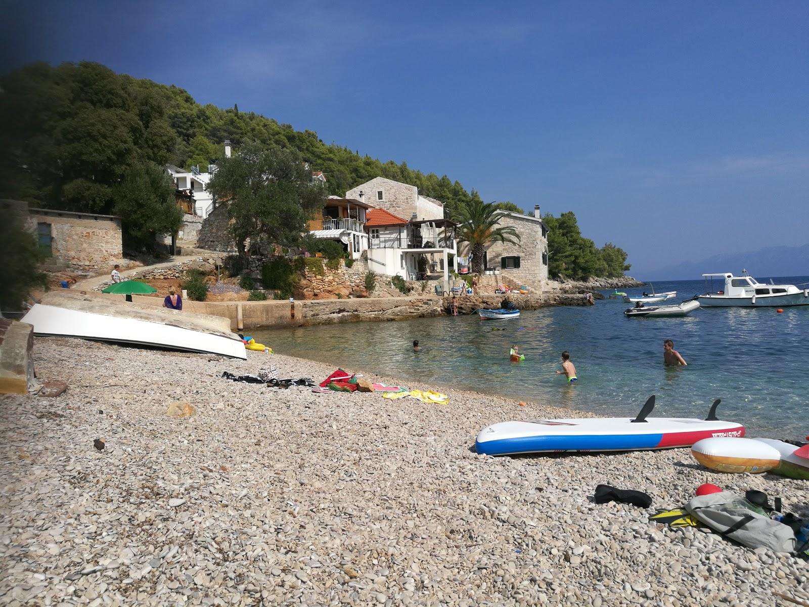 Sandee Beach Tvrdni Dolac