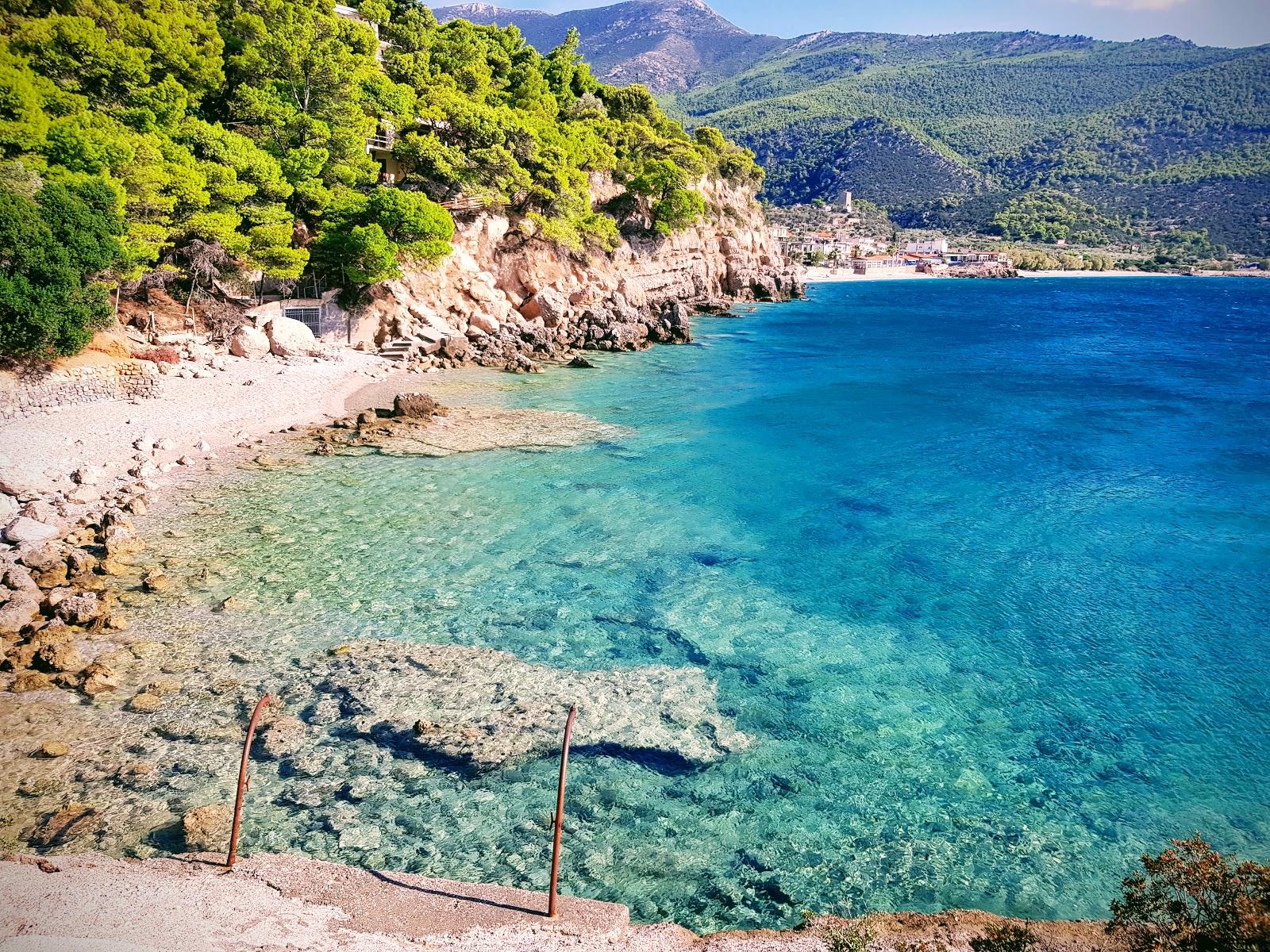 Sandee Porto Germeno Beach 1 Und 2