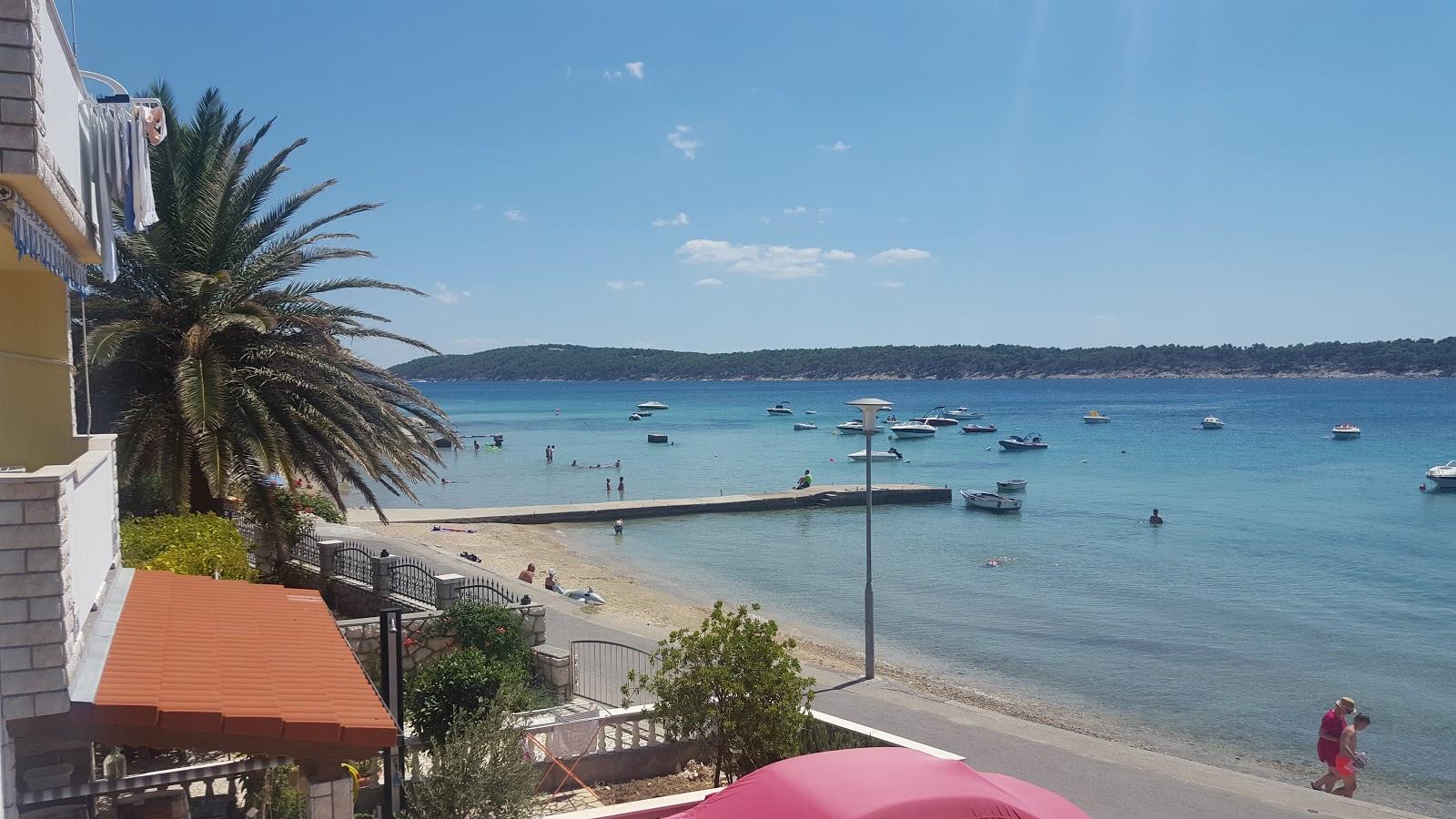 Sandee Petrac Beach