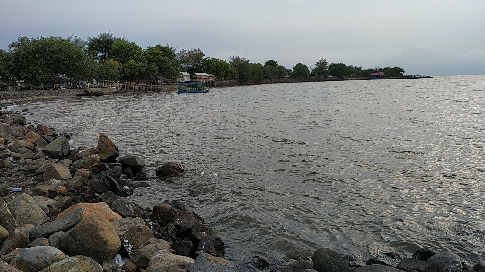 Sandee Pantai Pathek Situbondo