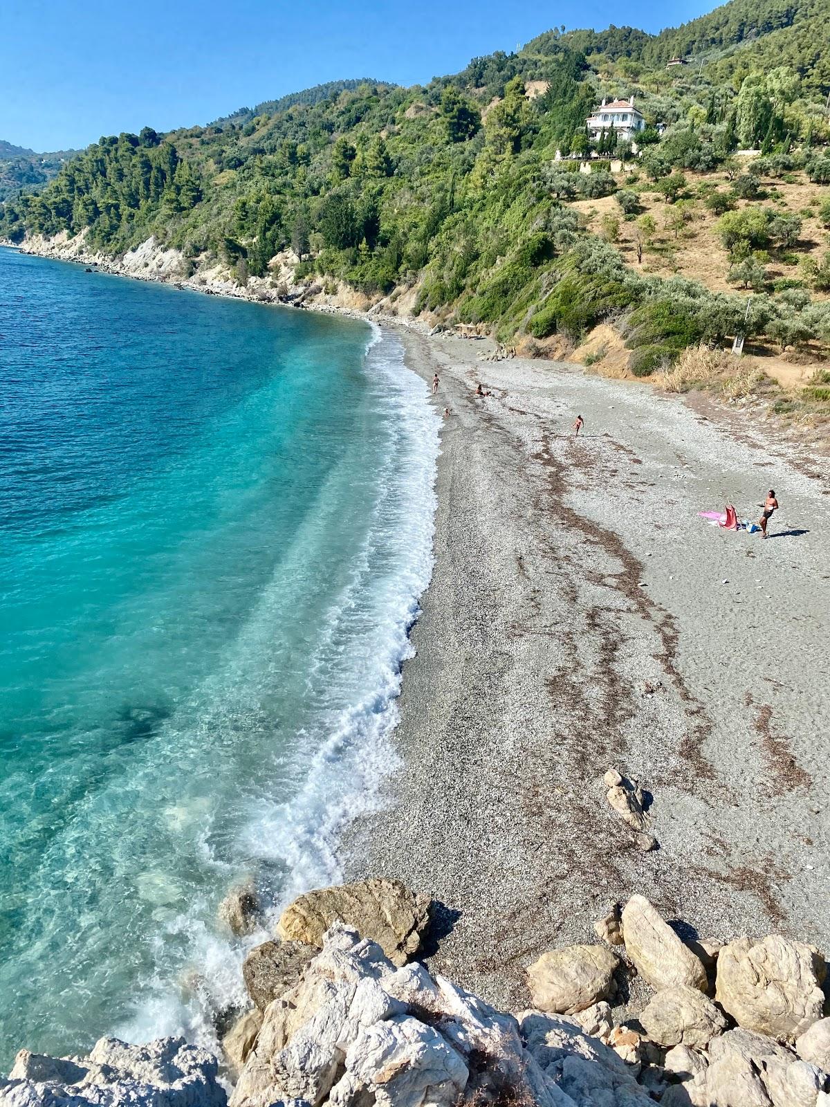 Sandee Armenopetra Beach