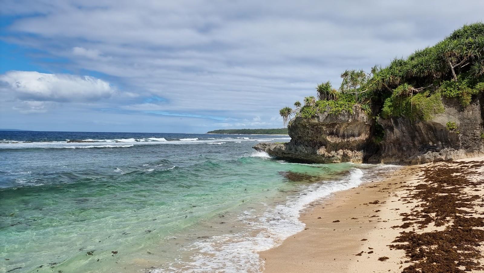 Sandee Anahulu Cave