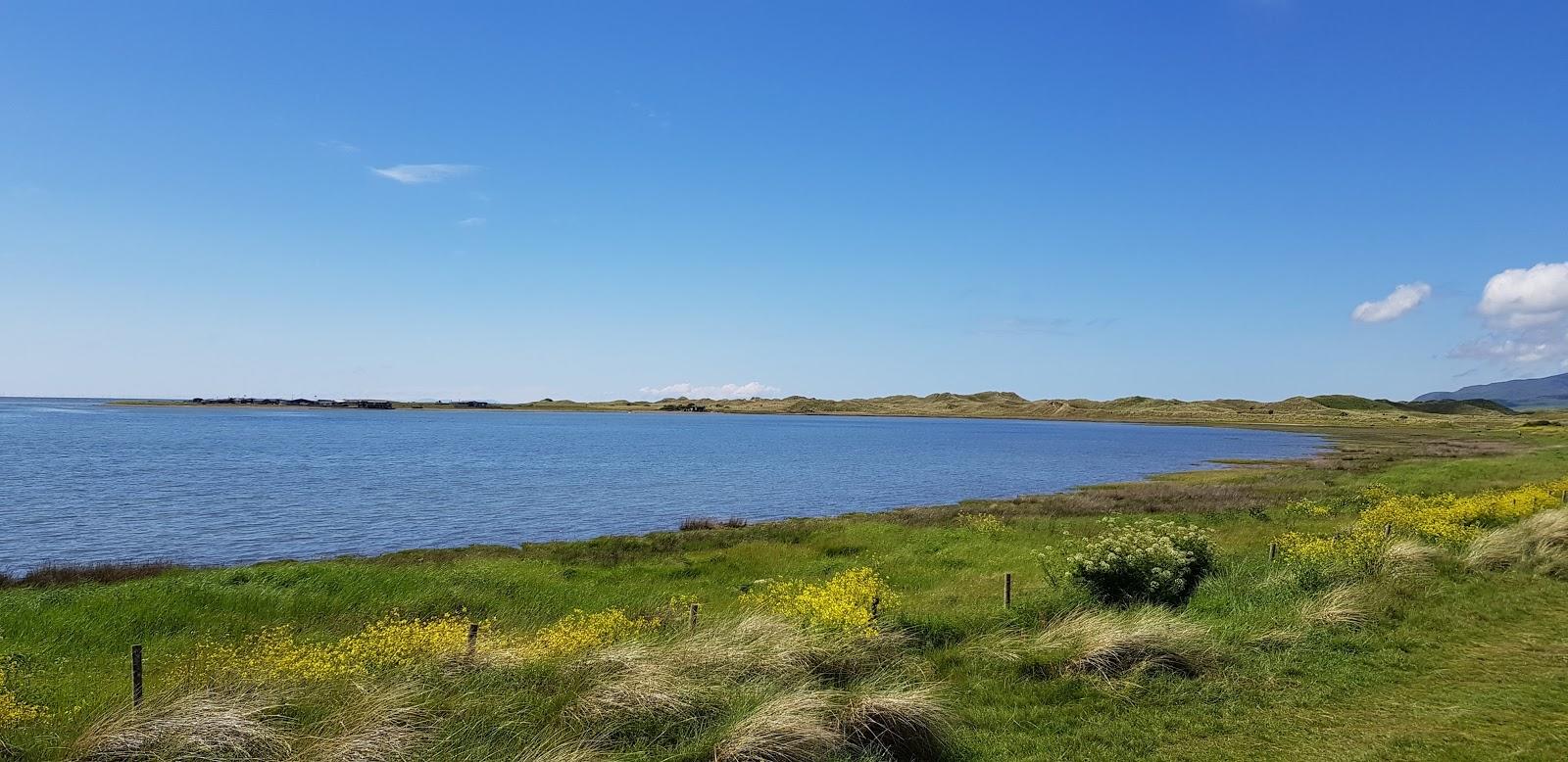 Sandee Roanhead Beach
