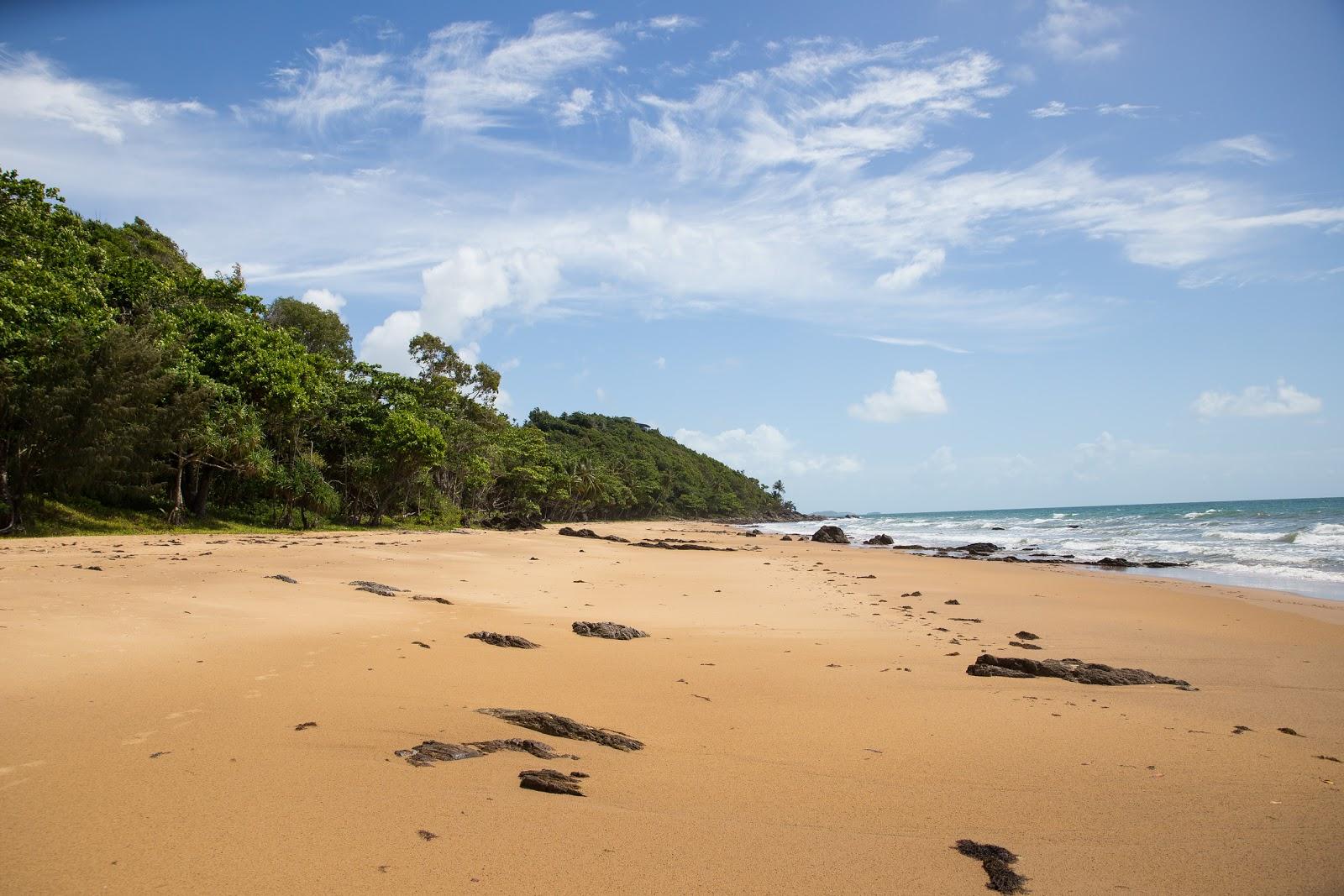 Sandee Garners Beach