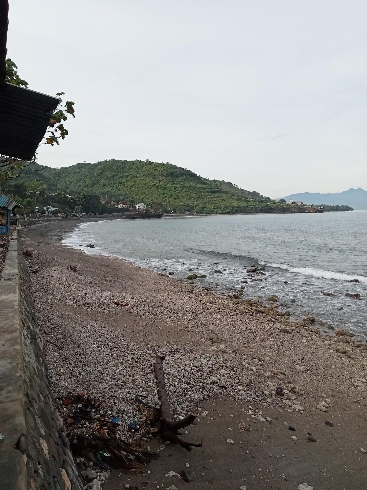 Sandee Pantai Tololai