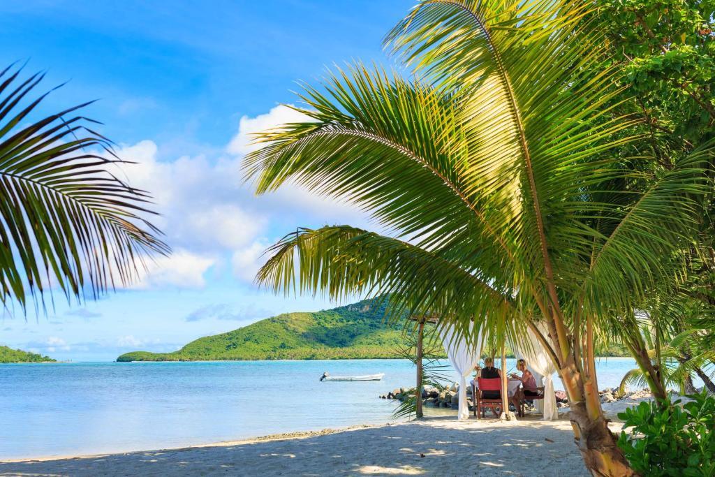 Sandee Navutu Stars Resort Beach