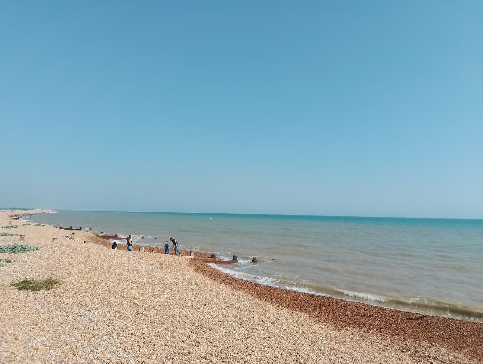 Sandee Pett Level Beach