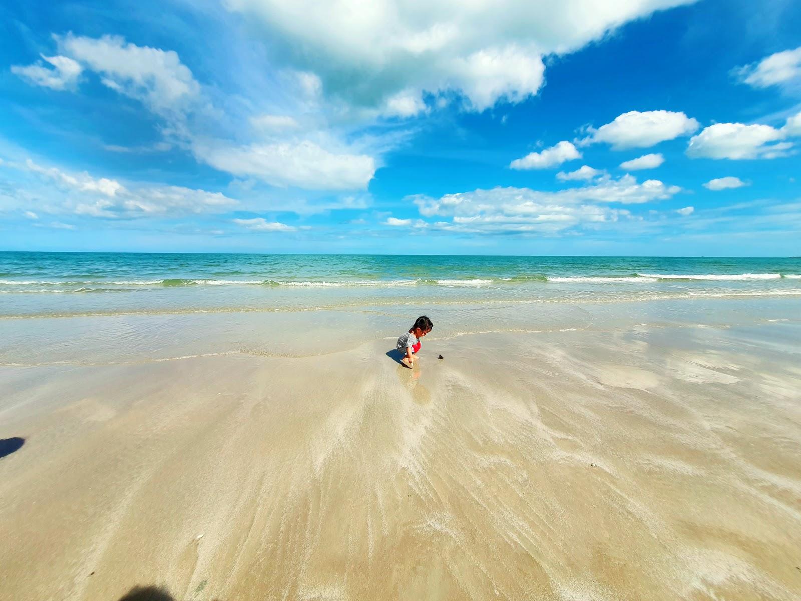 Sandee Bang Ket Beach