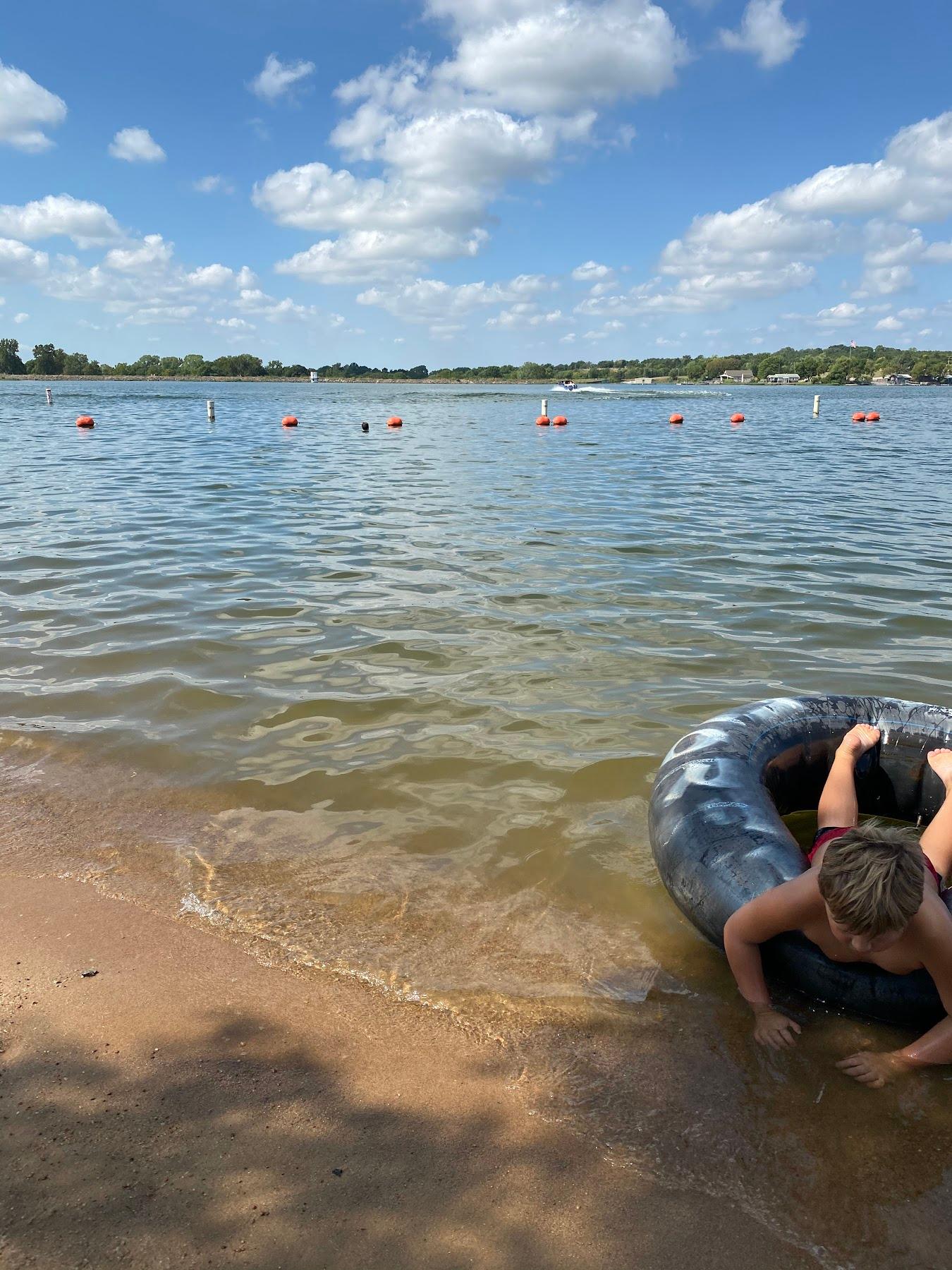 Sandee Lake Ponca Beach