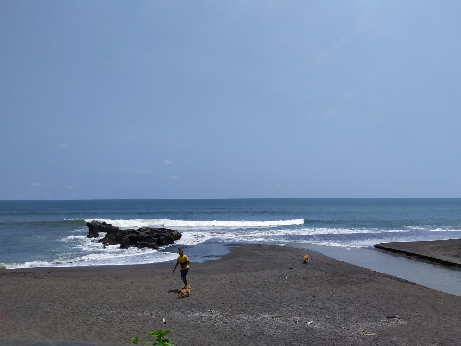 Sandee Pantai Munggu