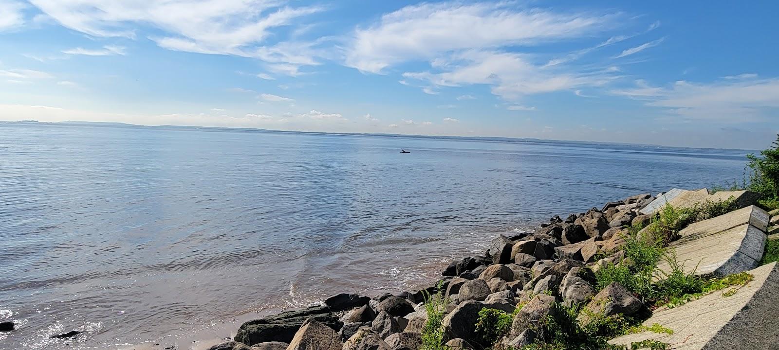 Sandee Annadale Beach