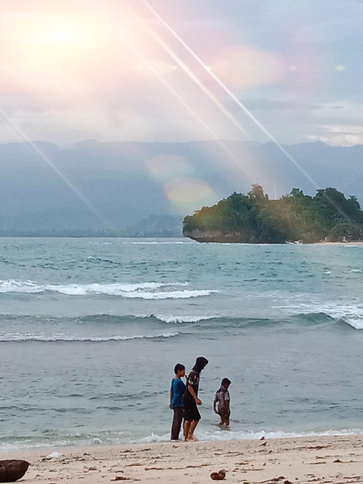 Sandee Lentera Merah Beach