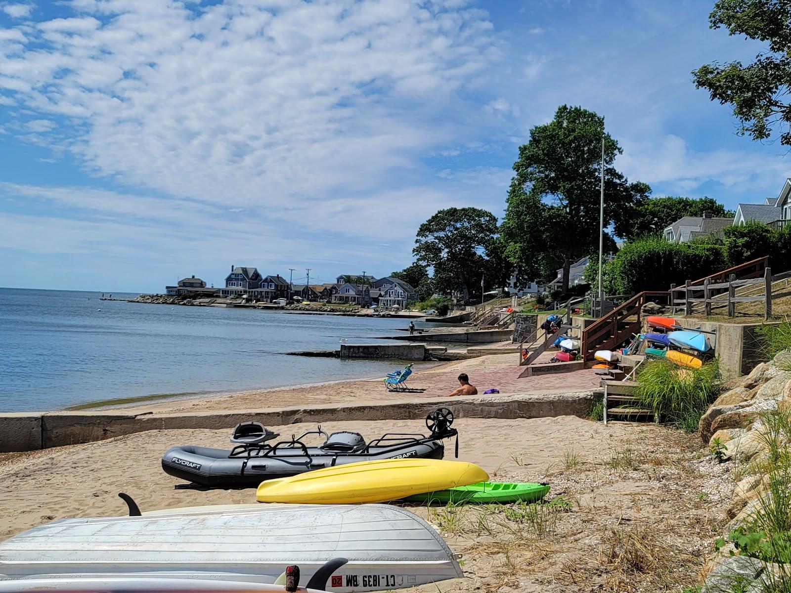 Sandee Chapman Beach