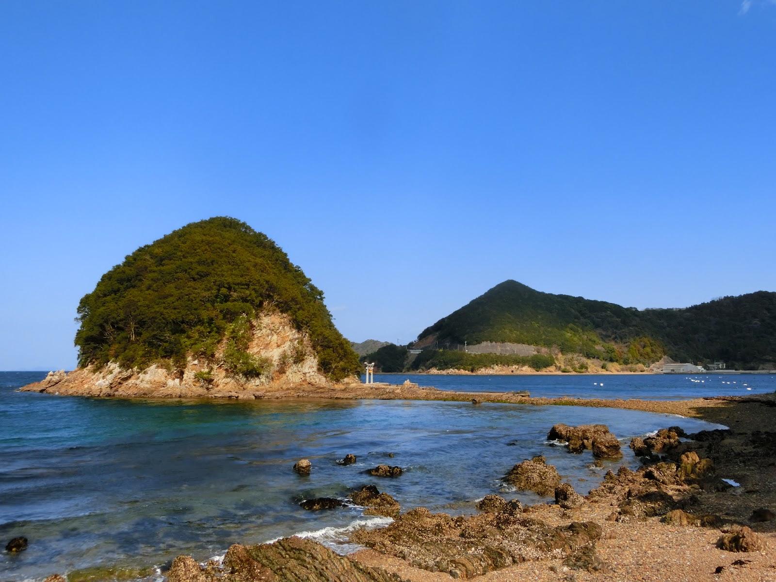 Sandee Ajiro Island