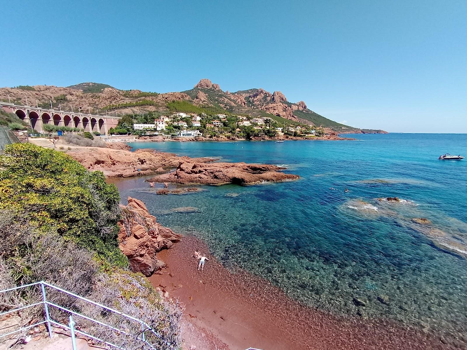 Sandee Beach Viaduc
