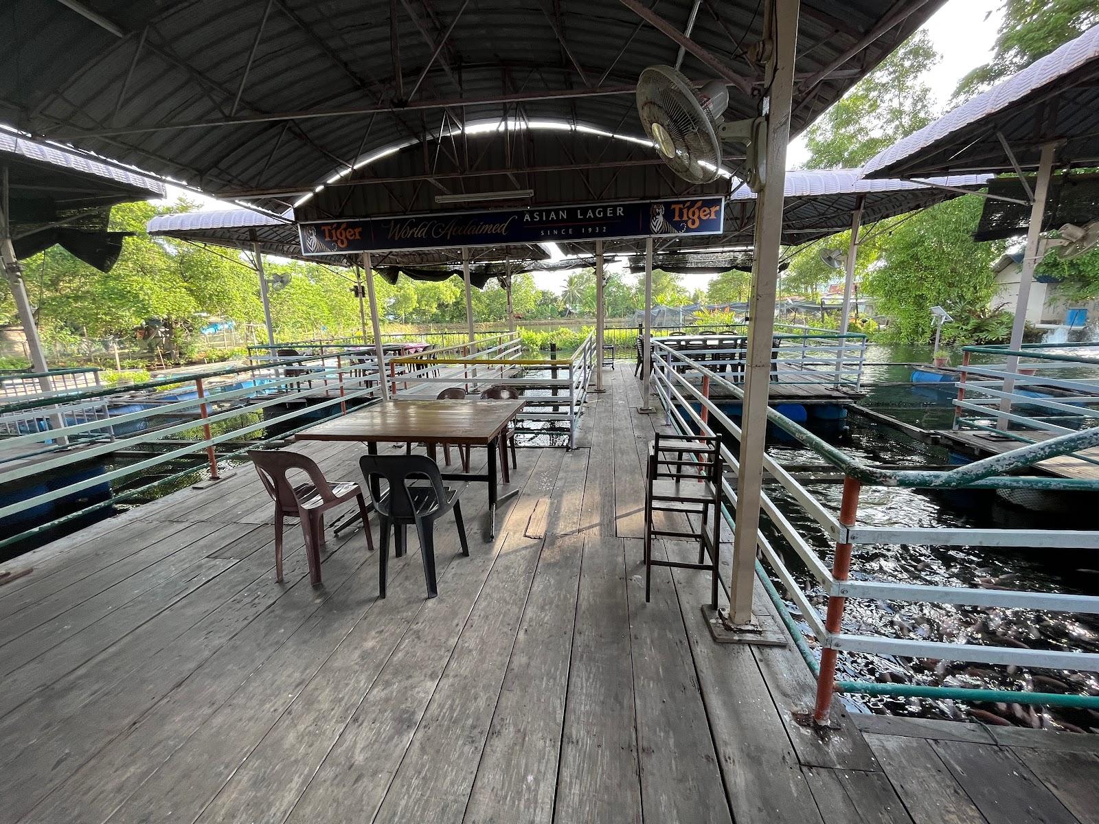 Sandee Teluk Hantu Laut