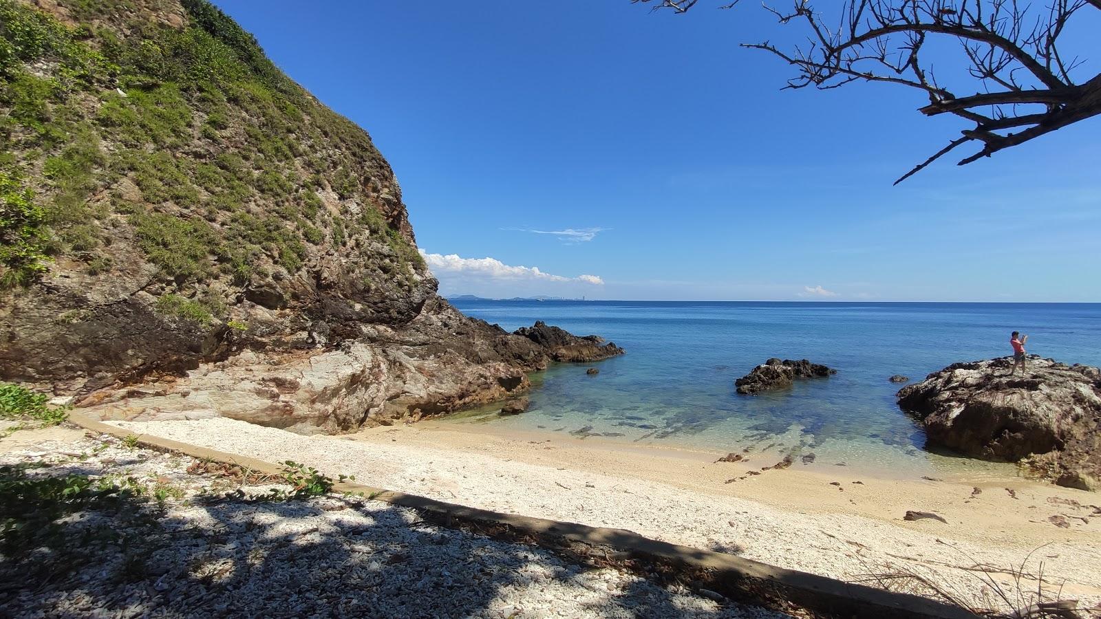 Sandee Gemia Island Beach