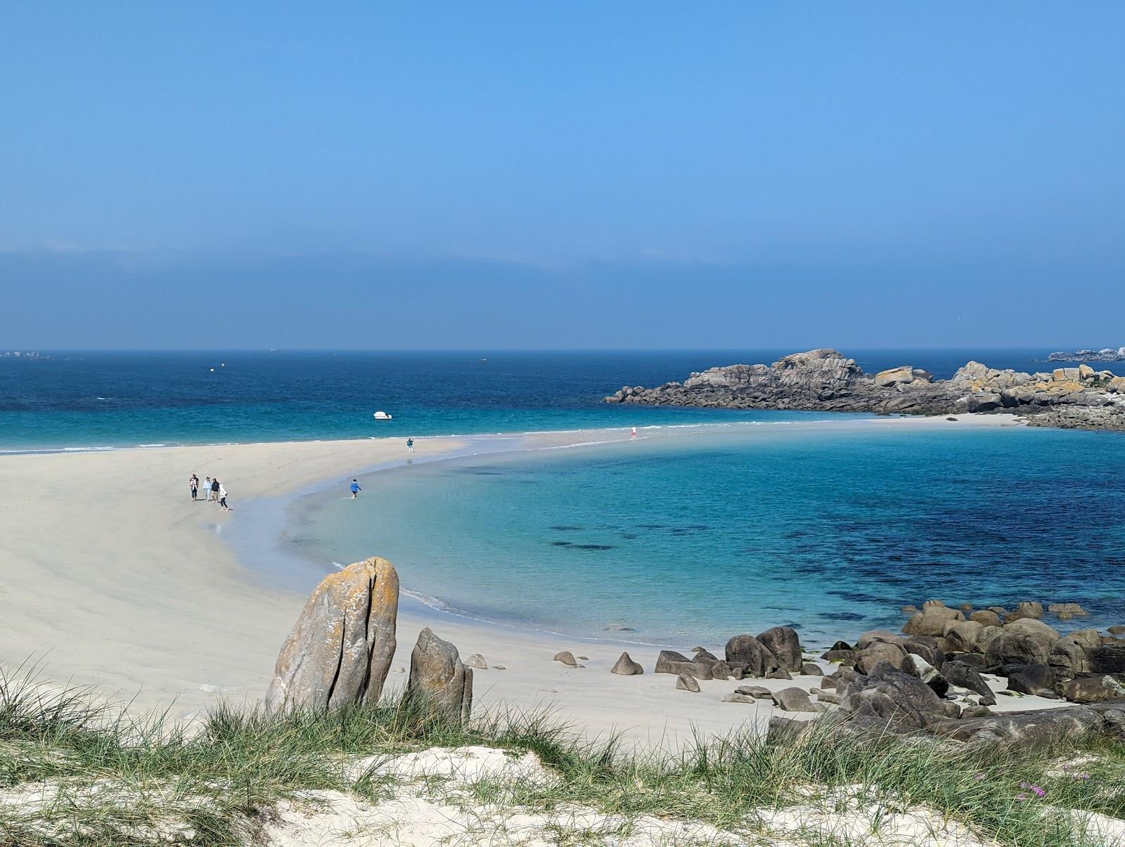 Sandee Amiets Beach