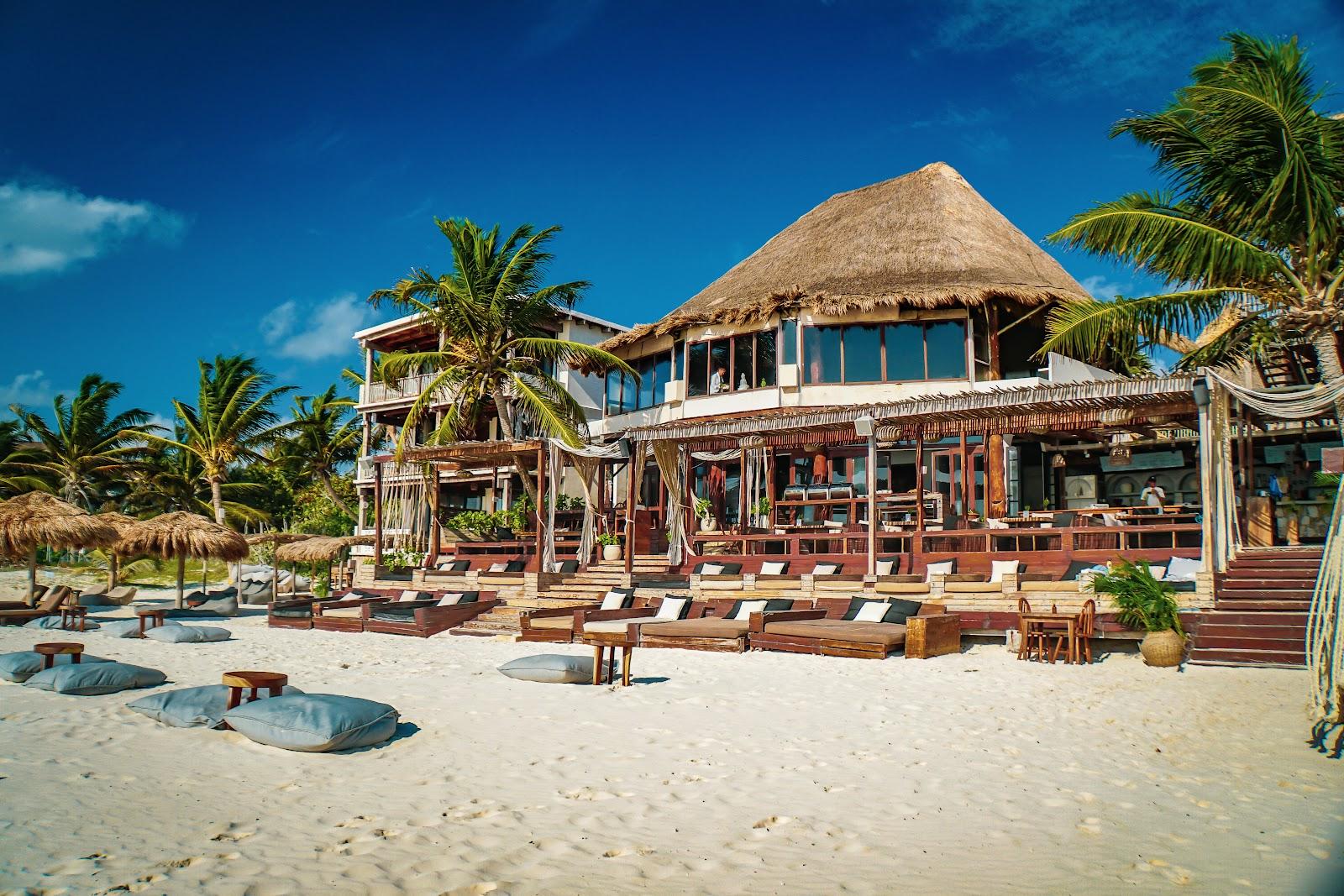 Sandee Amansala Resort Hotel