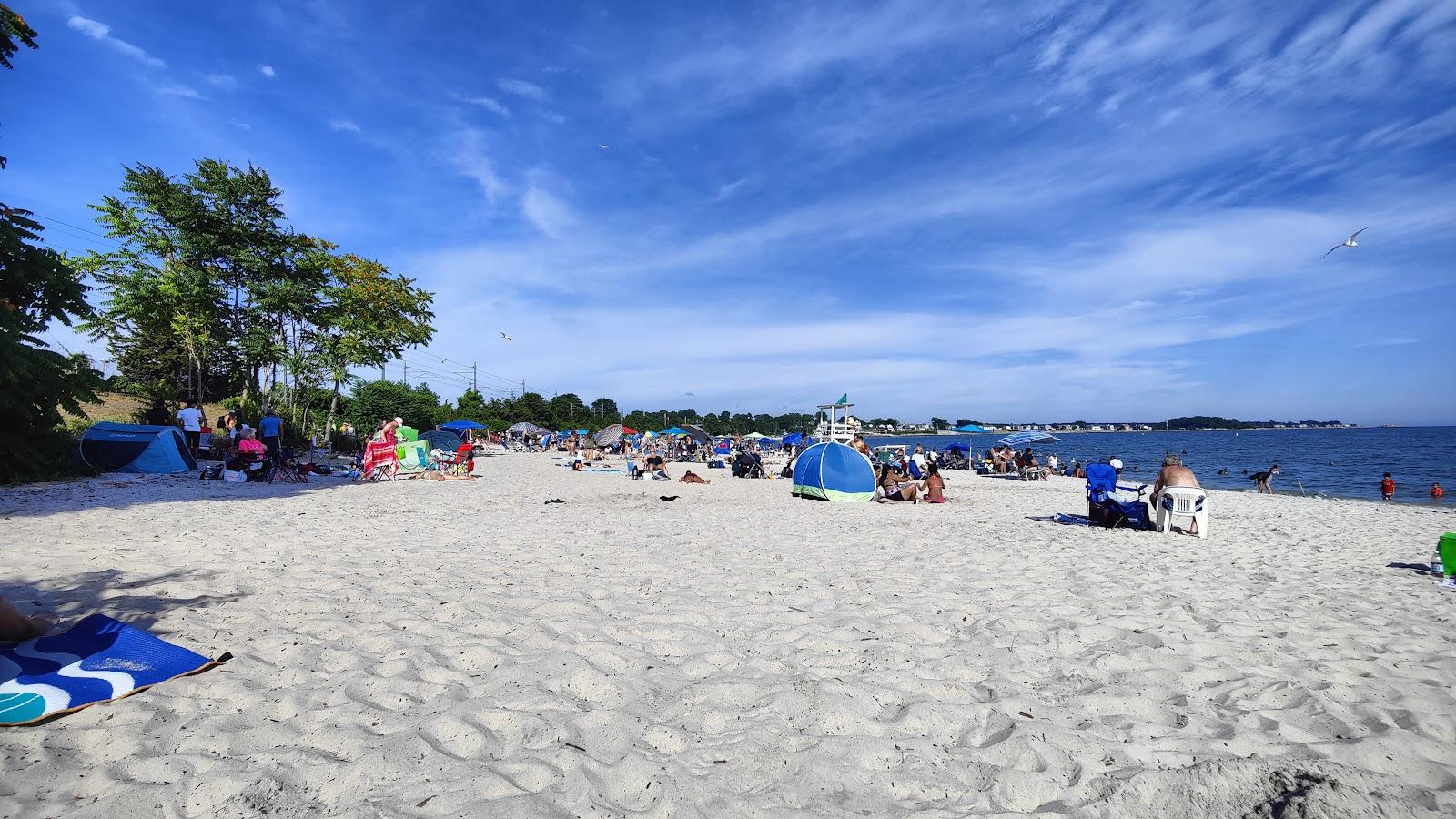 Sandee Rocky Neck State Park Bathing Beach