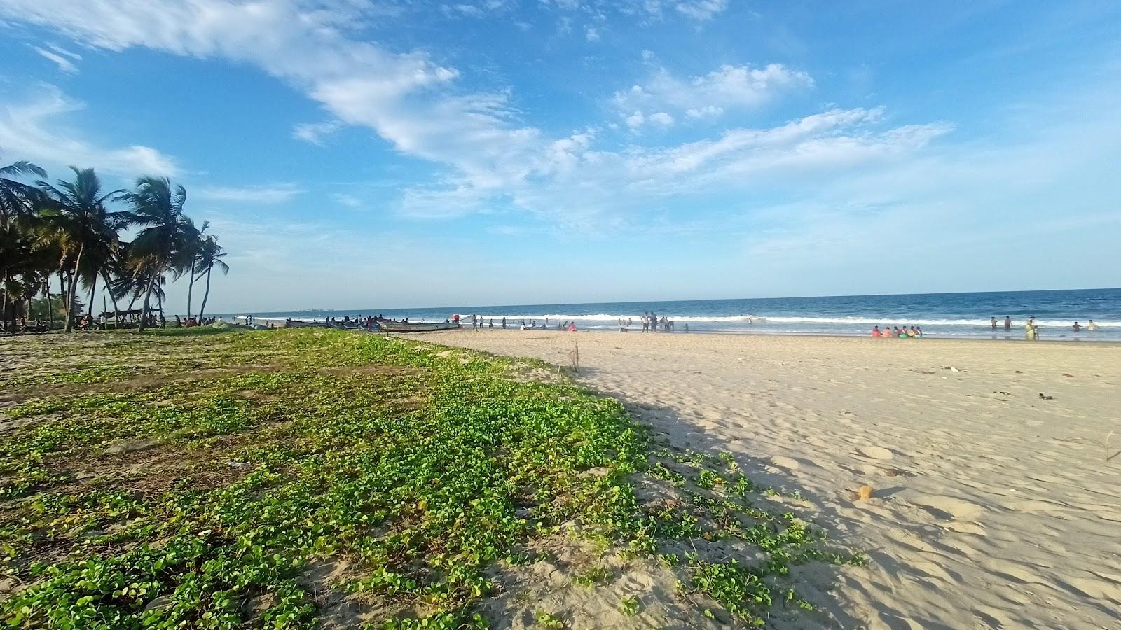 Sandee Wisata Pantai Bentar