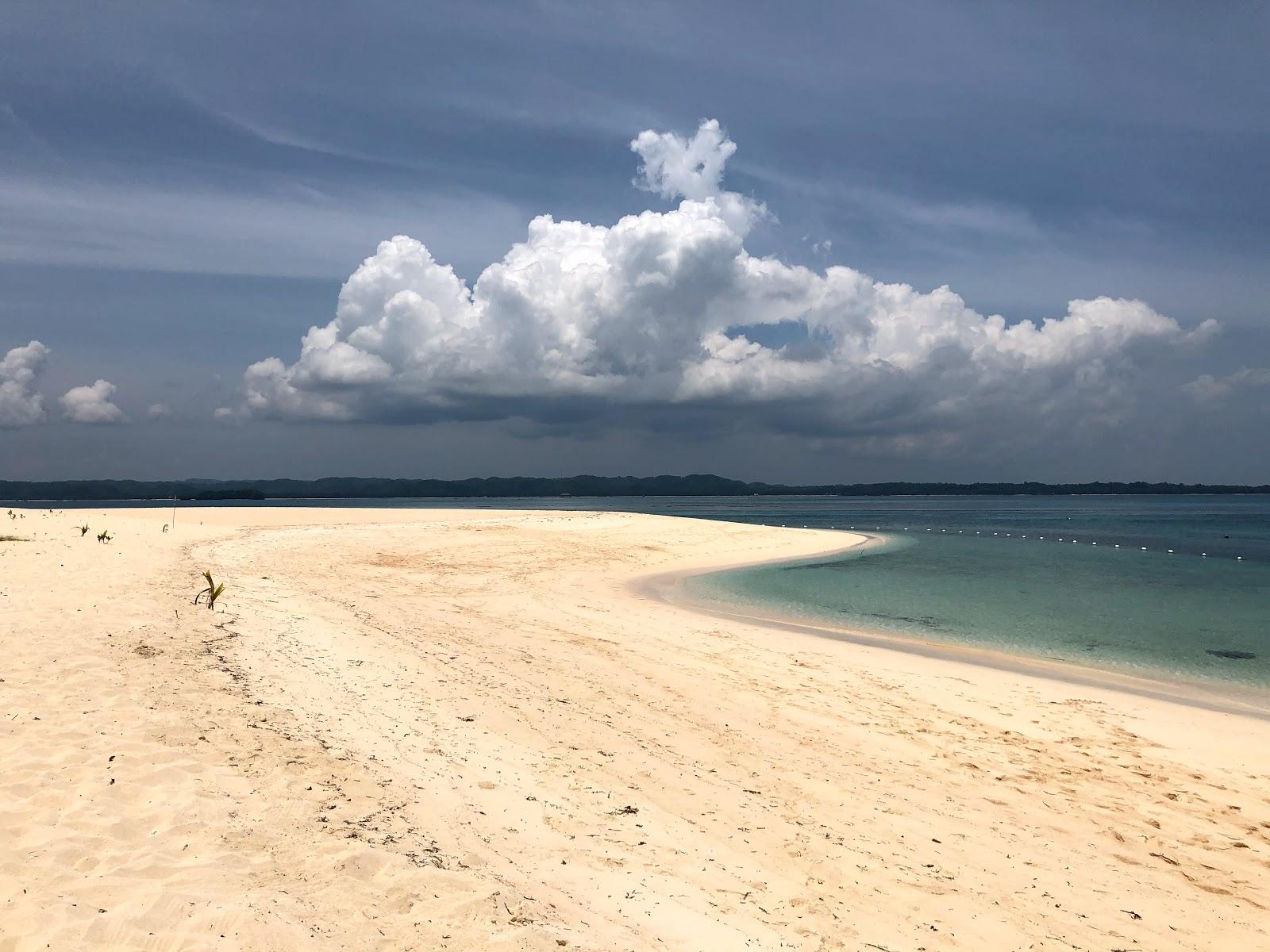 Sandee Daku Island Beach
