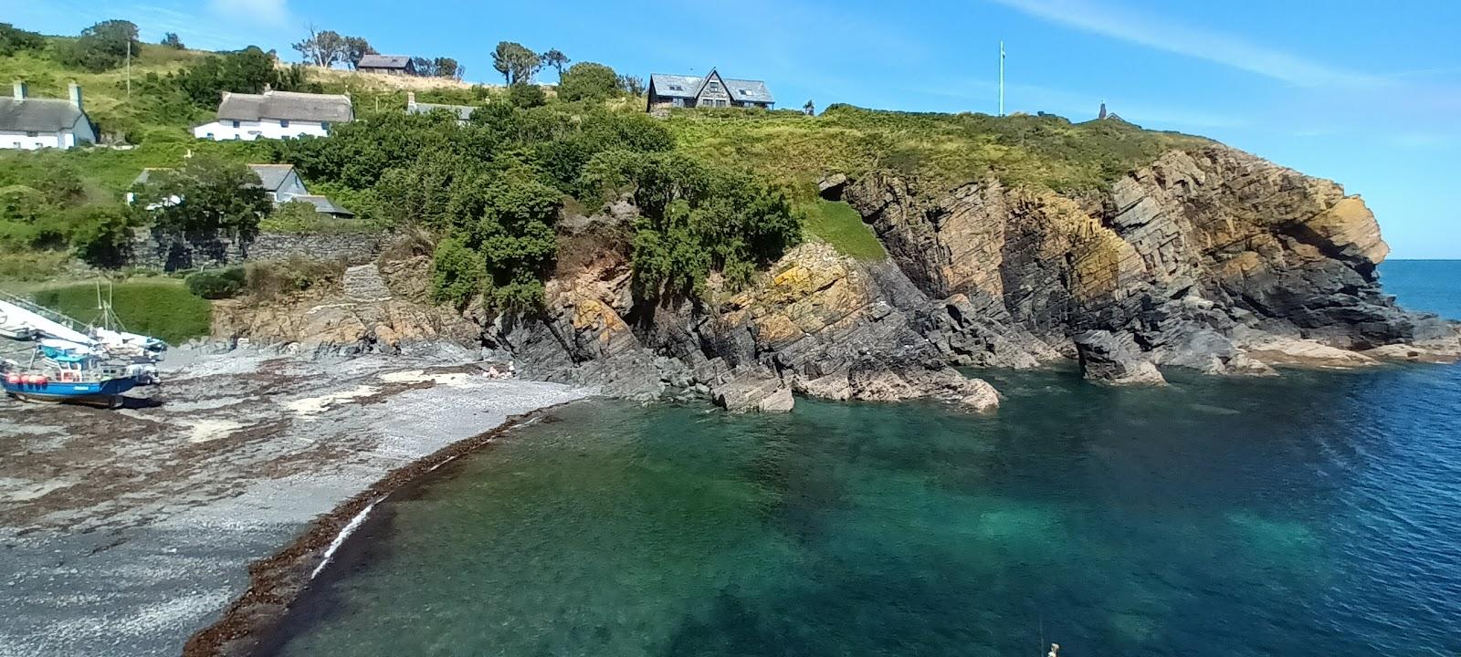 Sandee Cadwith Harbour