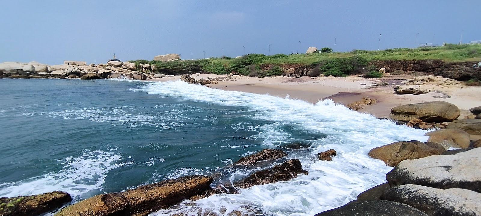 Sandee The Hidden Twin Beach