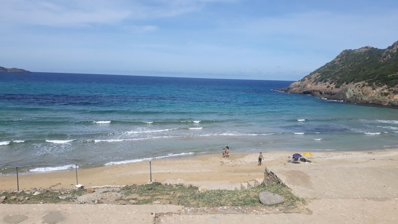 Sandee Golden Sands Beach