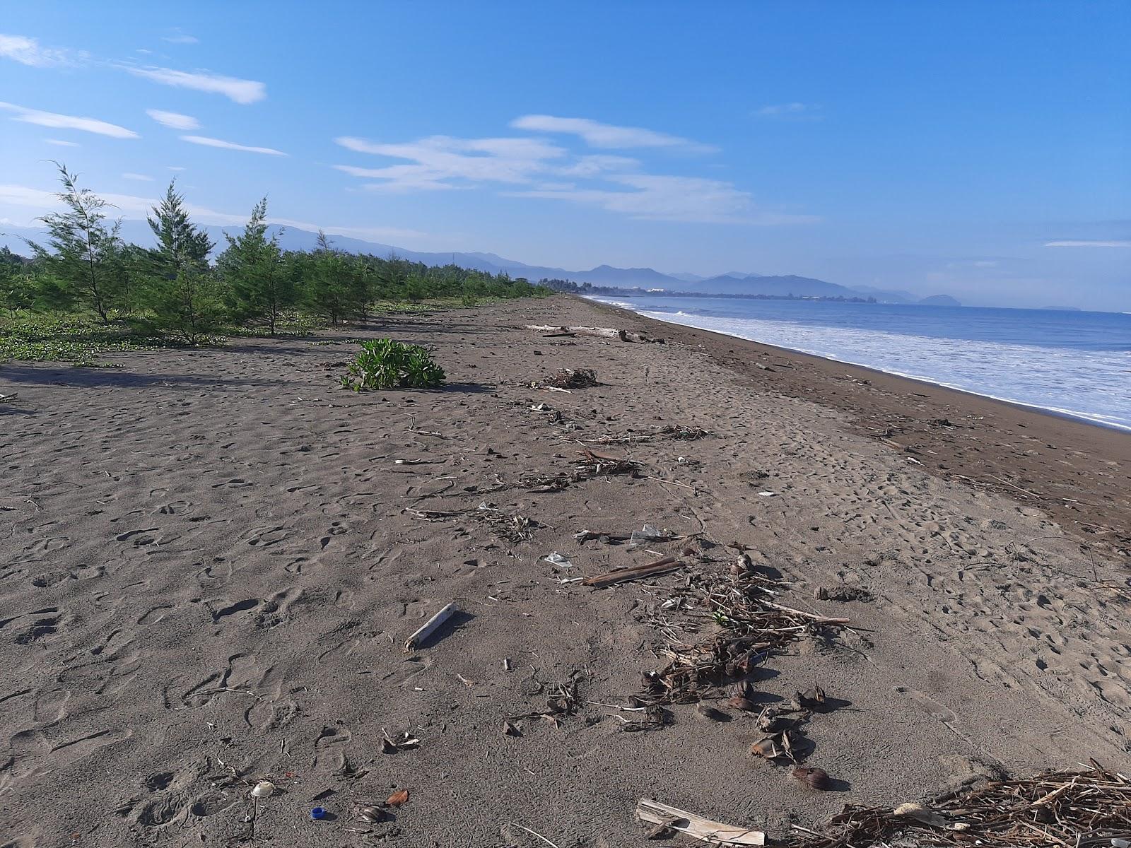 Sandee Pantai Tabing, Pasir Putih