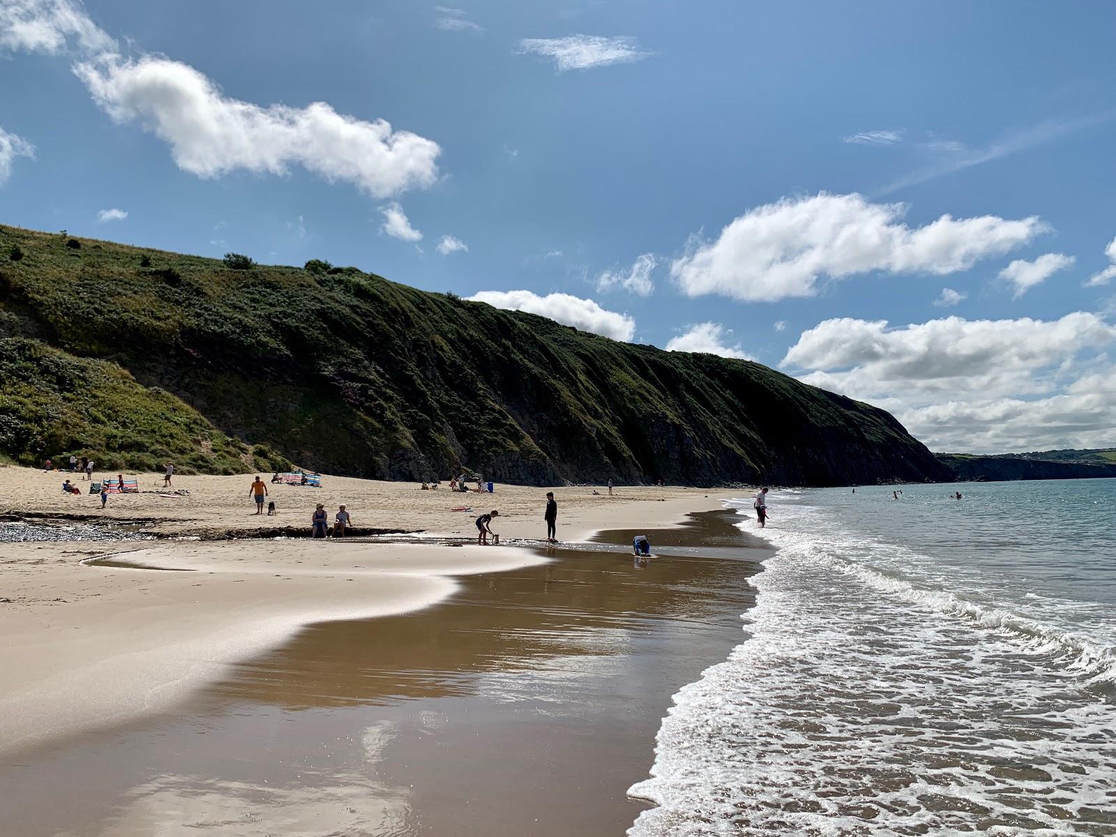 Sandee Traeth Penbryn