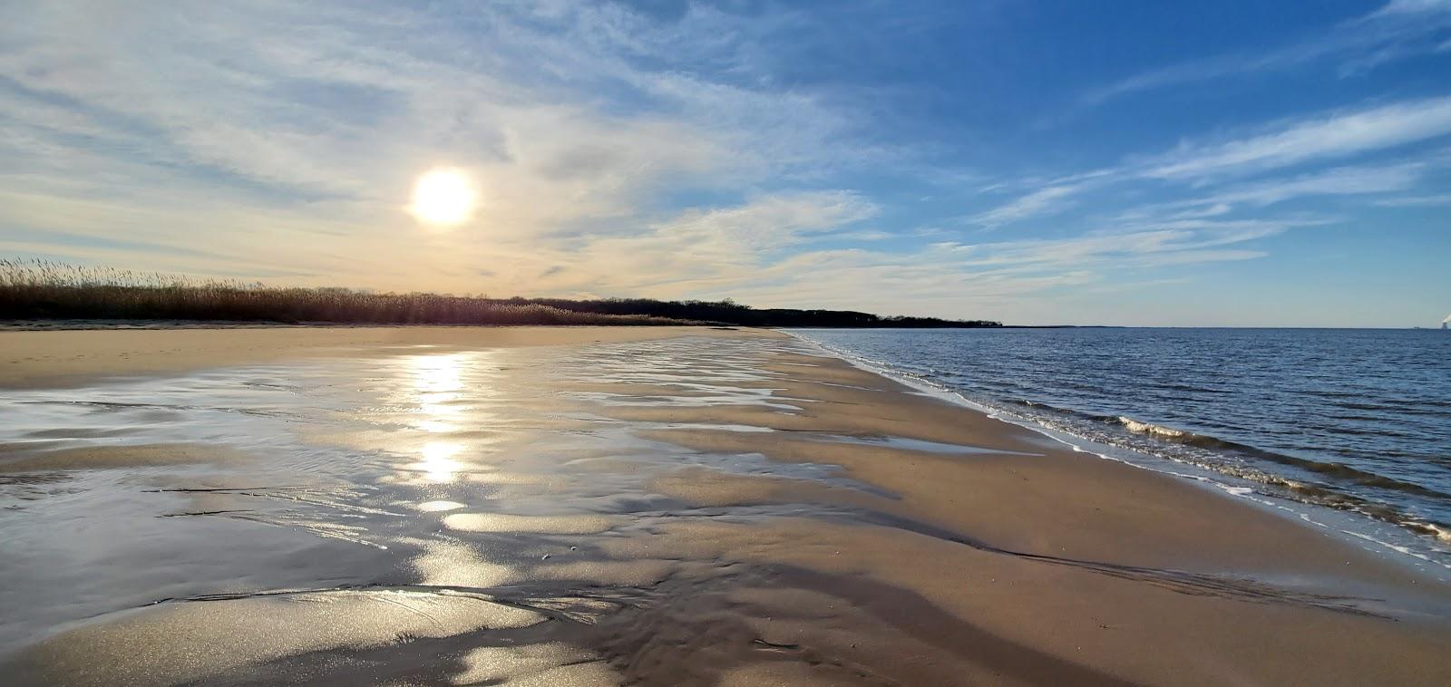 Sandee Fraland Beach
