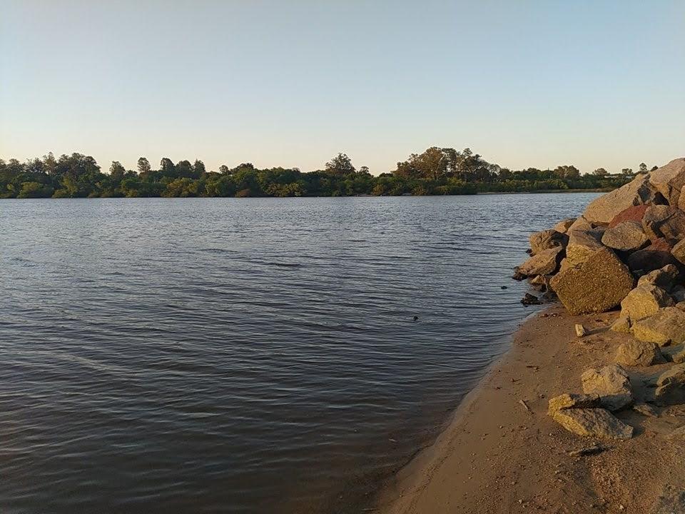 Sandee Island Point
