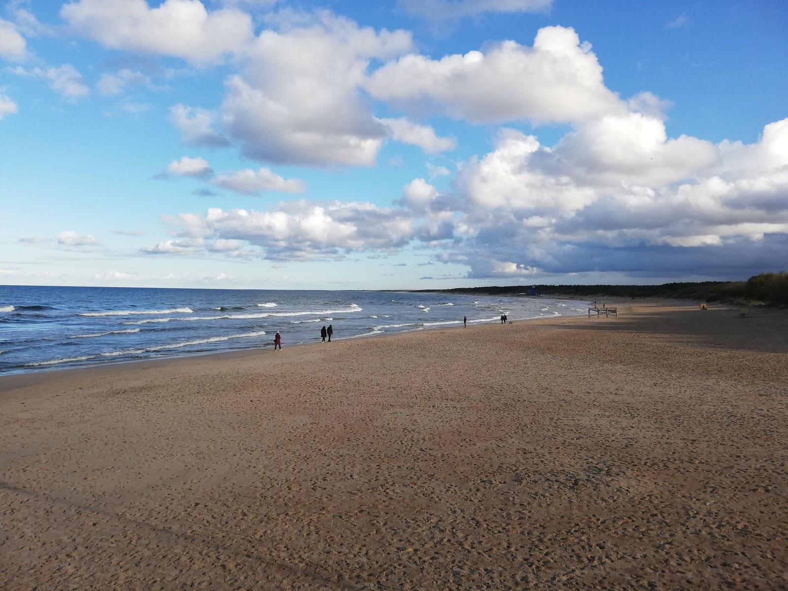 Sandee Stone Chain Beach