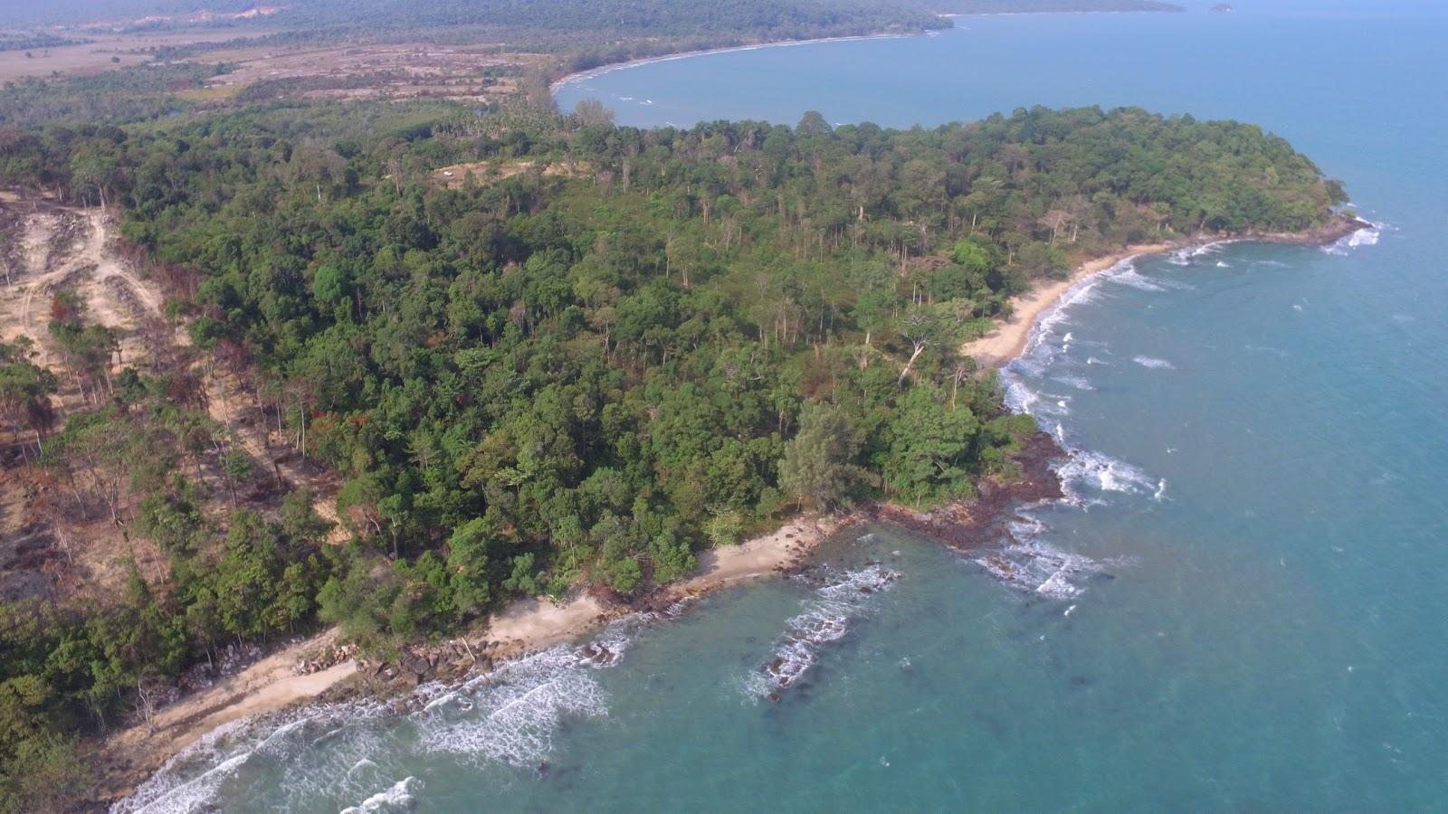 Sandee Lady's Headland